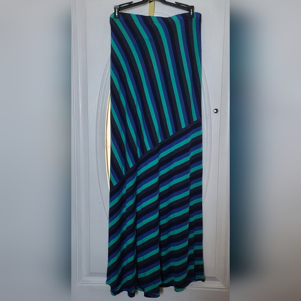 Matty M Maxi Skirt - sz Small